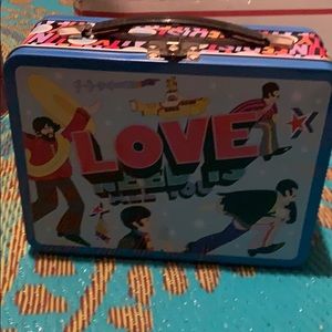 The Beatles all you need is Love Lunch box